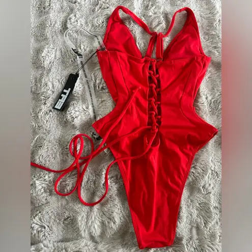 NWT TA3 Hi Cut Plungey Triangle red size small short