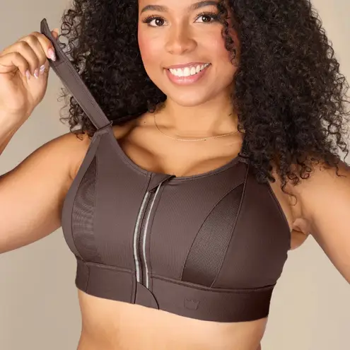 SHEFIT Ultimate Sports Bra High Impact in Espresso Energy Size XS Brown