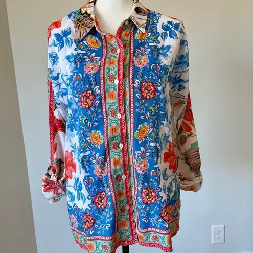 Soft Surroundings Floral Tabbed Sleeves Button Up Blouse Small office work wear