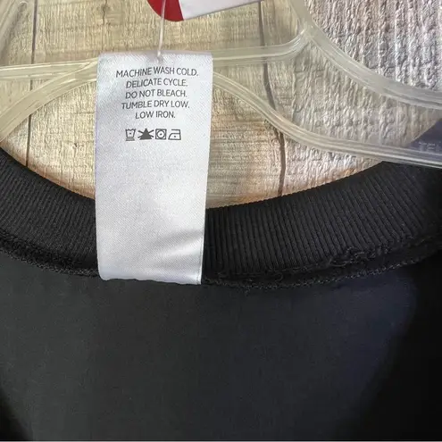 Members Mark Size XL Woven Black Top w/Crewneck Short Sleeve 3” Side Slit