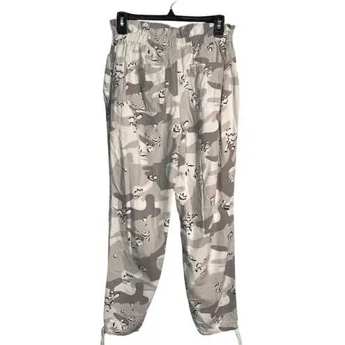 Hollister  Ultra High Rise Camo Jogger Pants Women's Medium