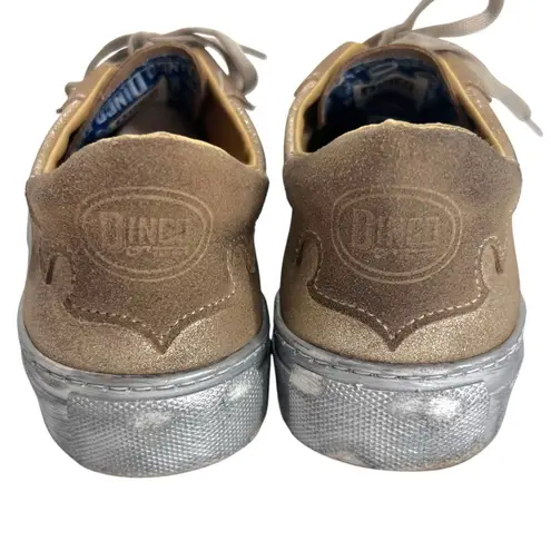Dingo Playdate Leather Sneakers Tan and Blue Star Sneakers