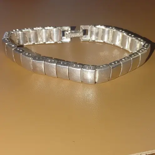 Vintage Napier Silver Tone Link Style Design Bracelet Classic MCM Stamped Frost