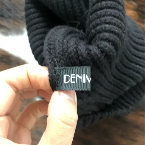 New Beanie Single Pom