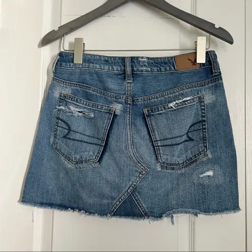 American Eagle AEO  Outfitters Distressed denim jean Micro-mini Skirt Size 4