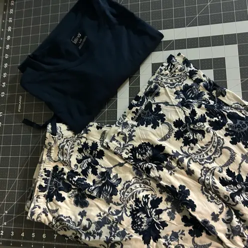 Felina  Women's Navy Short Sleeve Pajama Top - Image 9