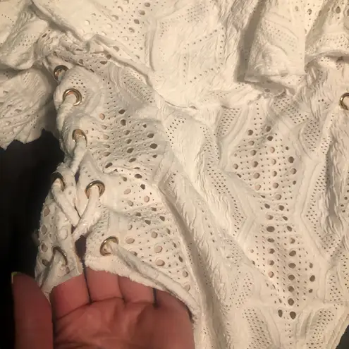 Stunning bodysuit one piece swimsuit nwt white lace