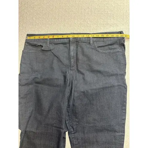 NYDJ Marilyn Straight Capri Jeans in Cool Embrace - Rhapsody Size 20