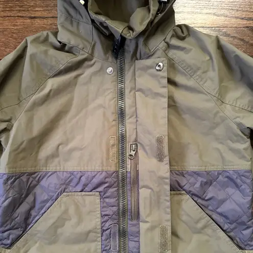 B by Burton Women's Jacket XS Olive Green Black Hooded Quilted Coat Snowboard Green