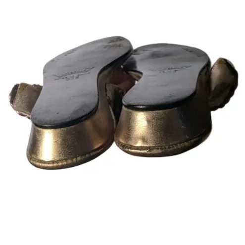 Vtg Y2K New York Transit Pink Beaded Pearl Embellished Toe Post Thong Sandals 7