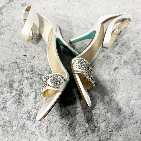 Betsey Johnson  Women's Erin Jewel Dress Sandals White Embellished Size 8.5