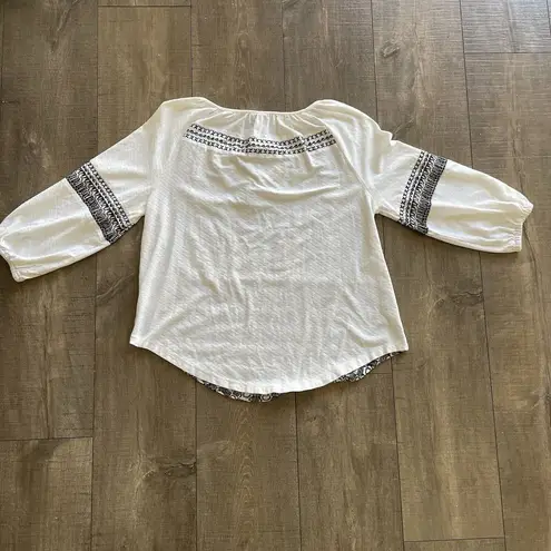 Akemi + Kin Anthropologie Women's Size S Embroidered Boho Blouse Top Cottagecore