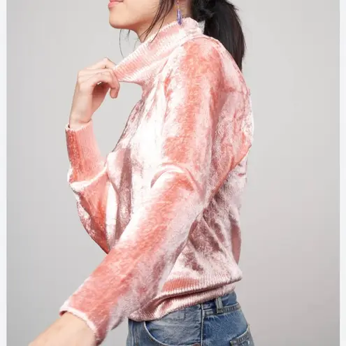 Dries Van Noten Chenille Turtleneck Sweater - Pink blush