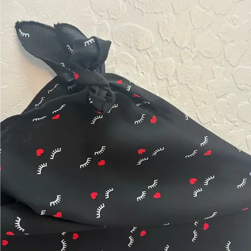 Lily White ⭐️ black eyelash and heart print tie sleeve blouse size medium