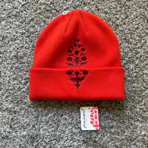 Free People Movement Iconic Buti Beanie NWT Fiery Red