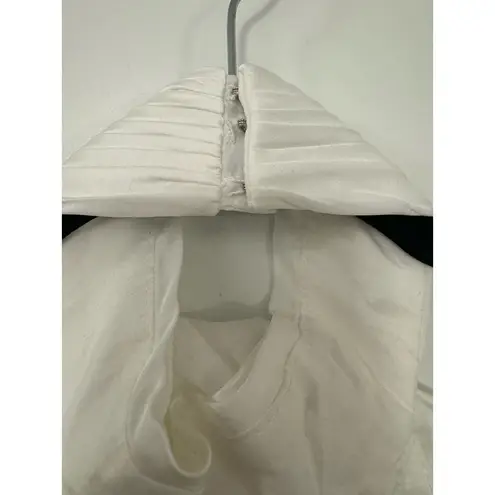 Mac Duggal Size 0 $398 NWT Rosette Halter White Chiffon Pleated Gown