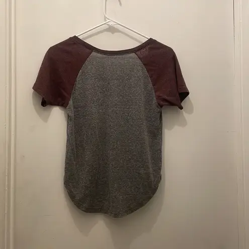 Me to We  XS baseball tee comfy ecco brand gray and brown - Image 3