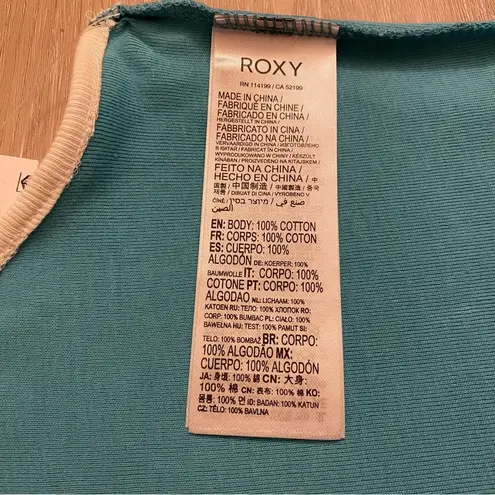 Roxy NWT  Crop Top Turquoise Blue with White Hem & Embroidered Daisies
