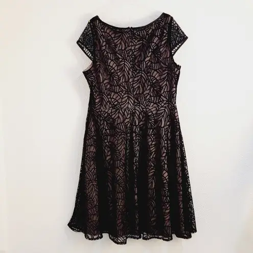 Black Label 𝅺 by Evan- Picone, Lace black color Women’s Dress Size 16 Fully Lined