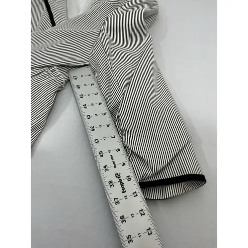 Womans Inc. Woman 18 W White Black Stripe 3/4 Sleeve Scrunched Lined Blazer Size 18W