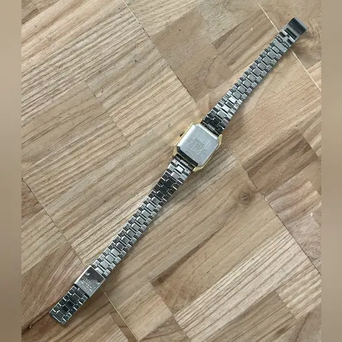 Seiko Super Rare Vintage Ladies Watch Octagonal Gold Dial Gold Bracelet