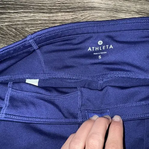 Athleta  Sonar Purple Capri Legging Pant Crop Tight 341479 Reflective