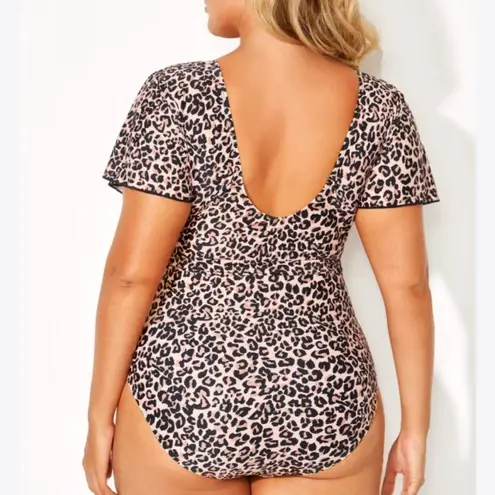 One Piece Meet.Curve NWT Leopard Printed  Swimsuit with Sleeves- Size 2XL