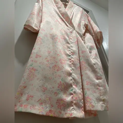 VTG Cream & Light Pink Romantic Floral Print Mid