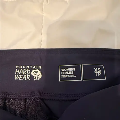 Mountain Hardwear Dynama High-Rise Ankle Pants, Size XS