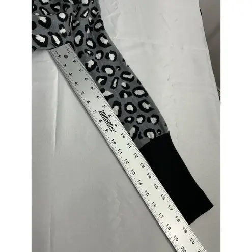 Womans Rachael Zoe Xs Gray Black White Animal Print Zip Up Cardigan Sweater