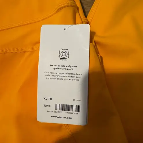 Athleta New Ultimate Stash II Capri Leggings Gold Yellow Size XL