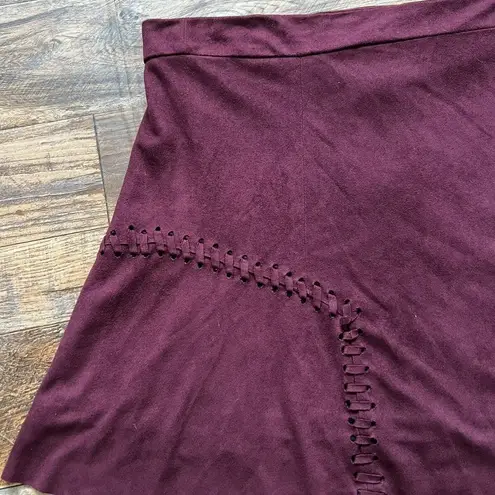 Bishop and Young  Faux Suede braids A-Line Mini Skirt LARGE Burgundy purple