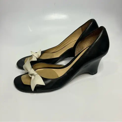 Loft ‎ black & cream leather bow pumps size 8.5