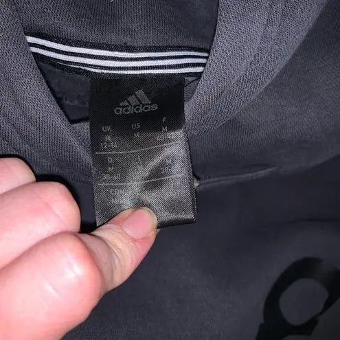 Adidas  hoodie medium