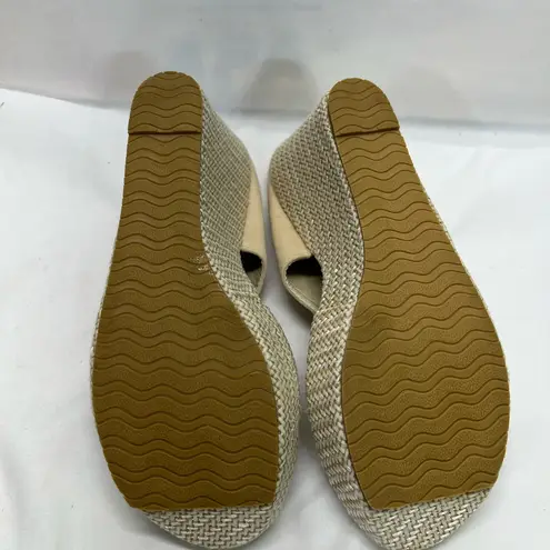 CRYSTAL QUEEN NEW BEIGE WEDGE SANDAL W/WOVEN TRIM SZ 7.5
