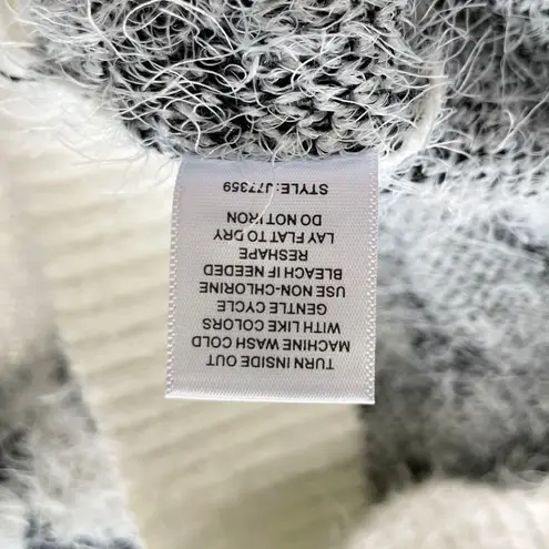 Hooked Up New Zebra Striped Fuzzy Knit Crewneck Sweater White Black