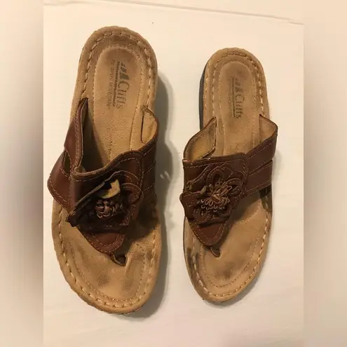 Cliffs Carnation comfort brown slip on sandals women size 9M