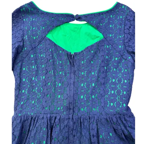 Lilly Pulitzer  Alicia Petal Pusher Lace Dress Navy Blue Lined Dress Womens 6