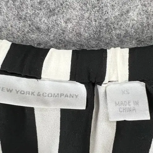 New York Co Jumpsuit Womens XS Black White Striped Off Shoulder Wide Leg Modern