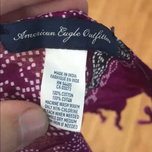 American Eagle Like New  Scarf