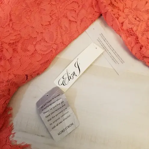 Eliza J {6} NWT Coral Lace Bell Sleeve Dress