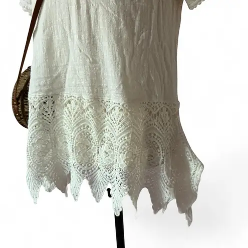 Solitaire White Lace Trim Tunic Top Short Sleeve Casual Bohemian Style Blouse