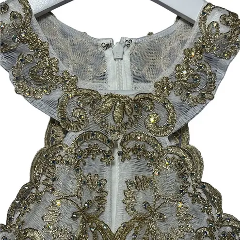 XScape Embellished Embroidered Mikado Party Dress White Gold Size 2 EUC