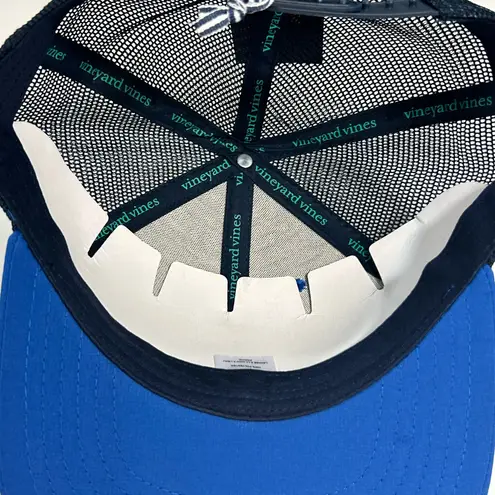 Vineyard Vines  Whale Dot Performance Trucker Hat NWT