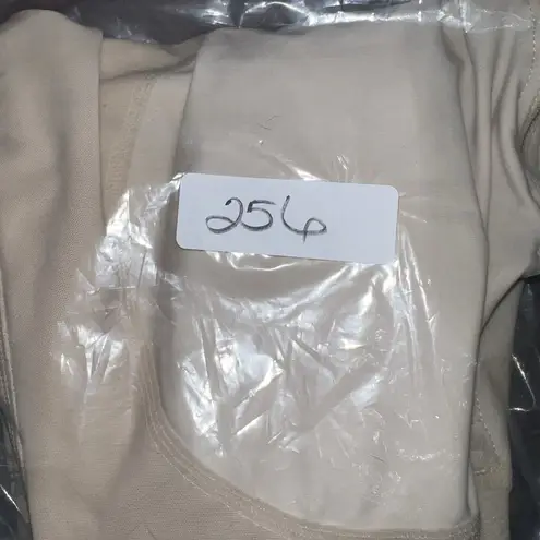 Fajasisabela Full Body Shapewear Nude Size XL Corset Back Bathroom Friendly New Tan