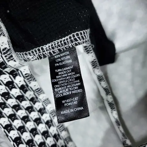 Betabrand Medium Long Skinny Leg Pencil Dress Pants Yoga Catstooth Black White