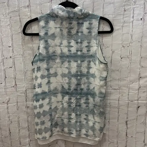 Ecru Women’s 100% Silk Sleeveless V-neck Blouse White Blue Size small