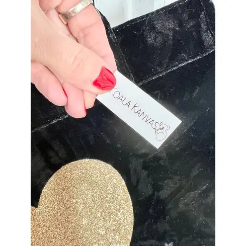 NWT Quilted Koala Crushed Velvet Midi East West Bag w/ Gold Glitter Heart Strap Black