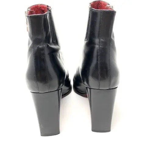 Donald Pliner black leather ankle booties, Italy, size 8.5