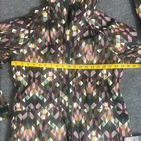 686 Women’s Geometric Ski/Snowboard Jacket – Small NWT Green